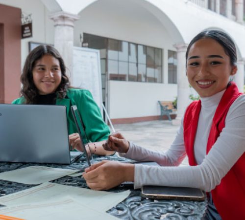 2025-WEB-Portada-Licenciatura-DESKTOP